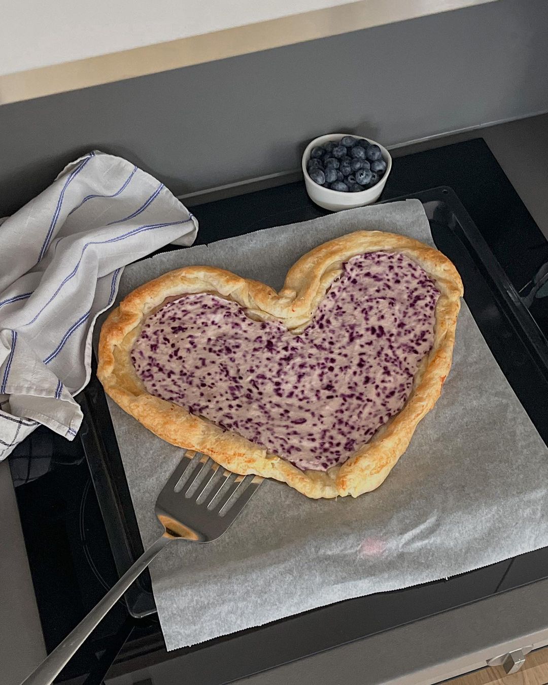 Be My Valentine: Recept za pitu sa borovnicama u obliku srca