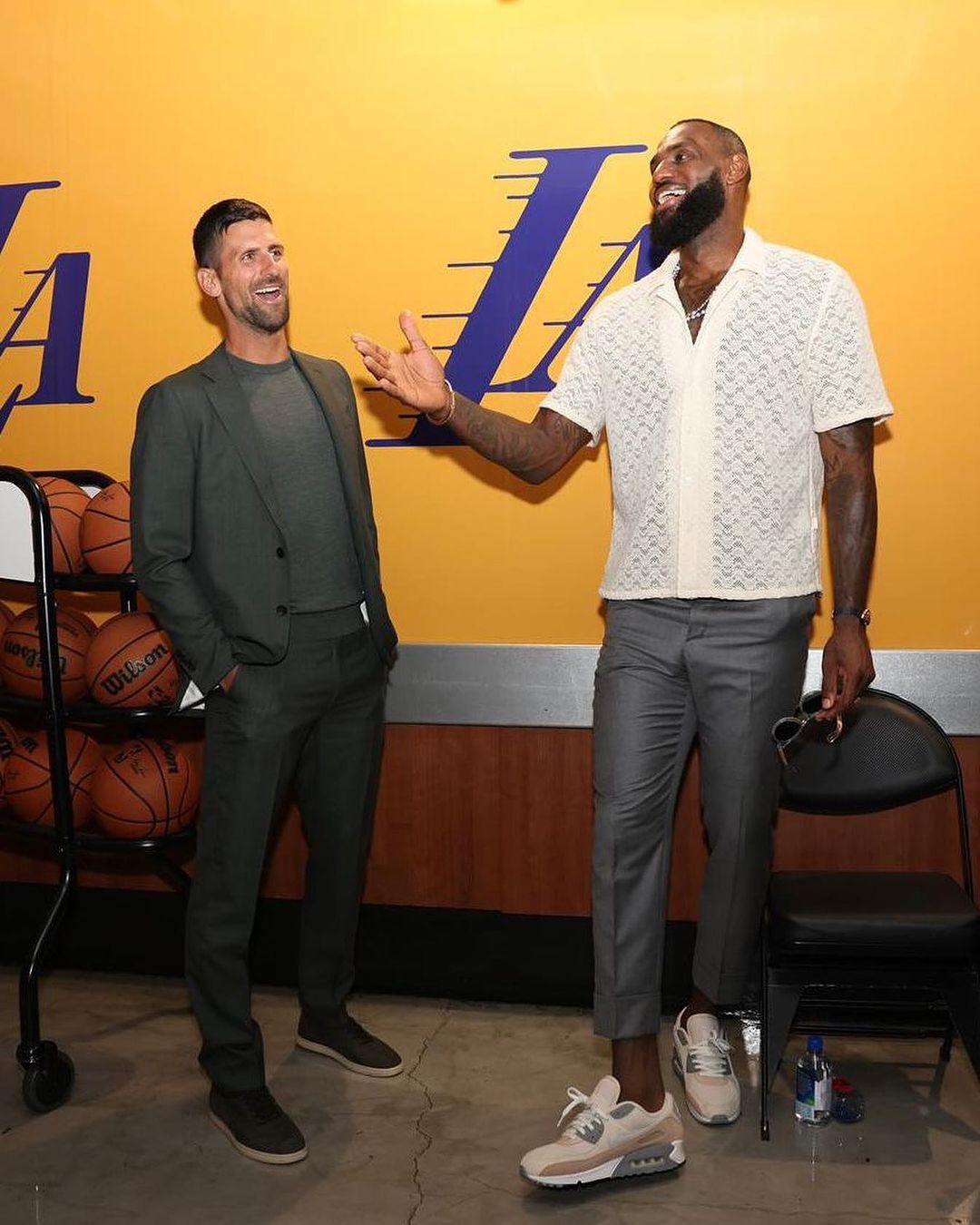 Novak Đoković i LeBron James na Lakers utakmici – NBA izlazak vredan pamćenja