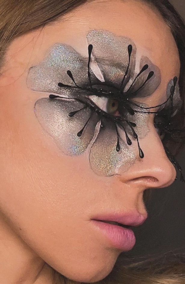 Journal spotlight: Flower make-up kao ultimativni make-up trend na našem (hypebeast) beauty radaru