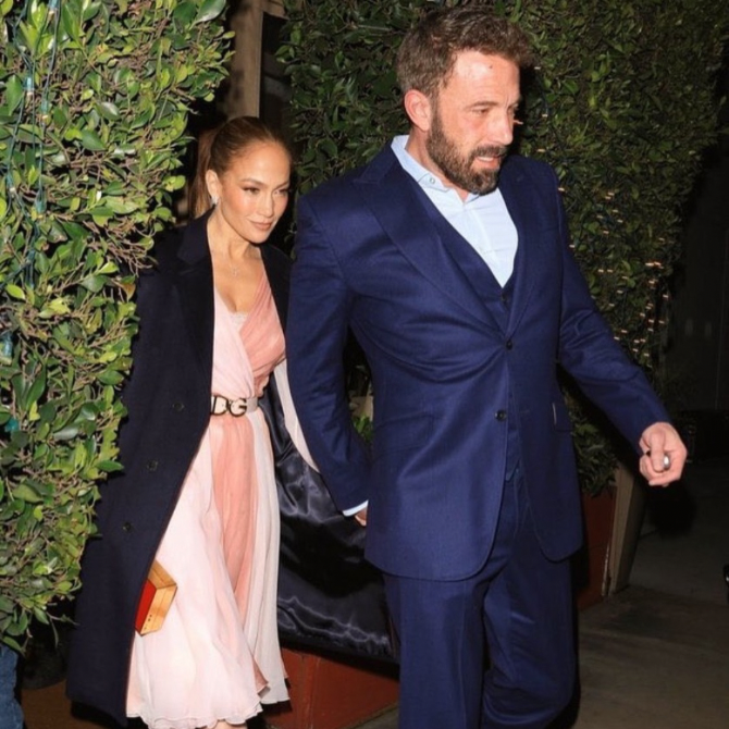 Nakon glasina o razvodu, Jennifer Lopez i Ben Affleck prodali zajedničku kuću