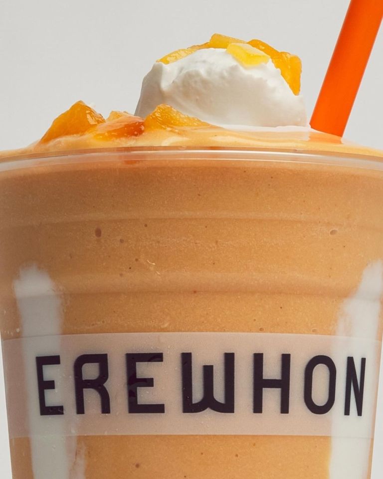 Kendall Jenner izbacila smoothie sa Erewhon marketom