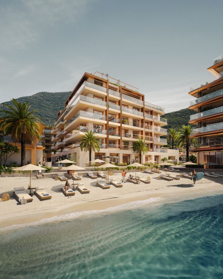 Porto Montenegro Synchro Yards