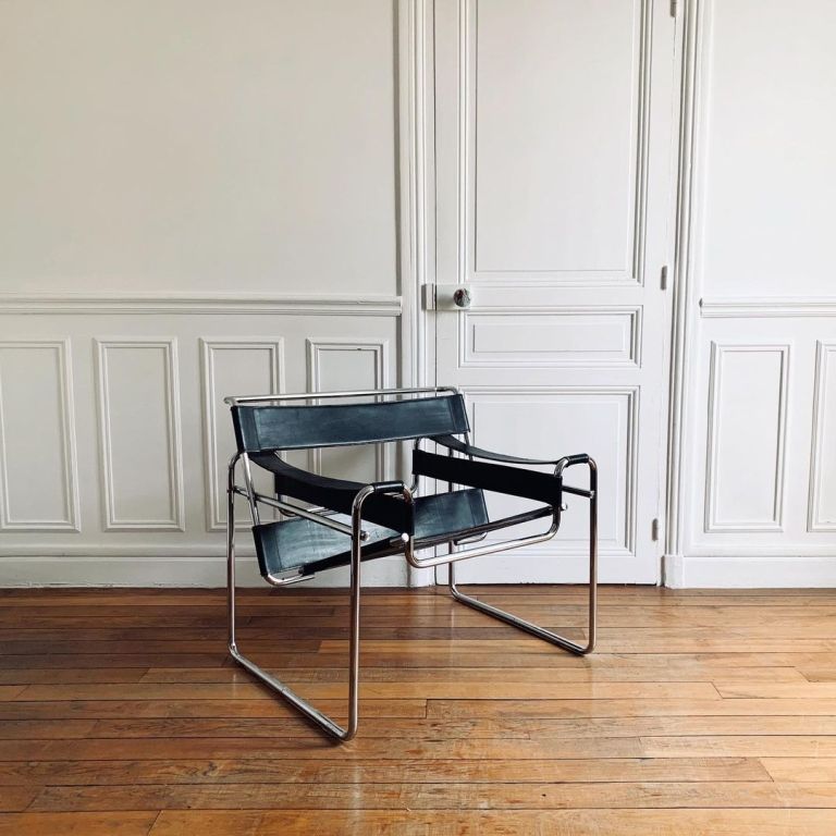 wassily chair