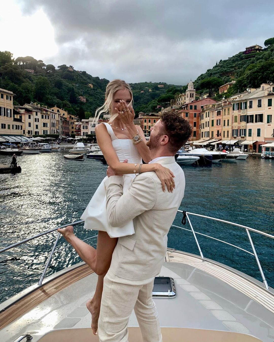 Yes in Portofino: Leonie Hanne i Alexander Galievsky se verili