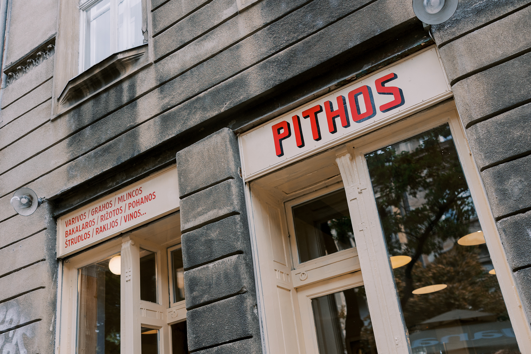 Pithos restoran