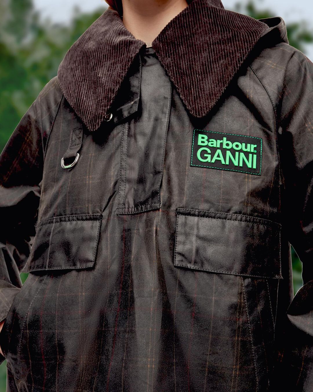 Ganni x Barbour: Šta se dešava kada se pomešaju danski šik i britanski komfor?