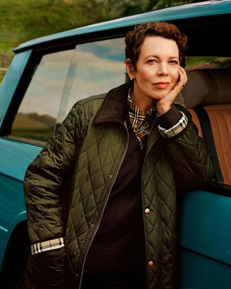 Living legends: Olivia Colman u novoj Burberry kampanji je sve što nam je trebalo