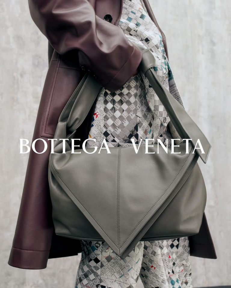 Bottega Veneta Pre-Spring 25 kampanja: Klasični komadi u foksu