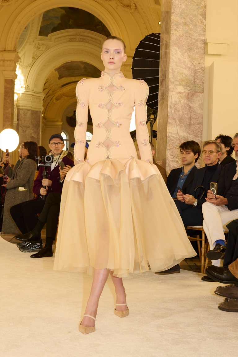 Nedelja visoke mode proleće/leto 2025: Schiaparelli i Dior