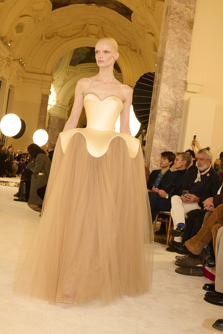 Nedelja visoke mode proleće/leto 2025: Schiaparelli i Dior