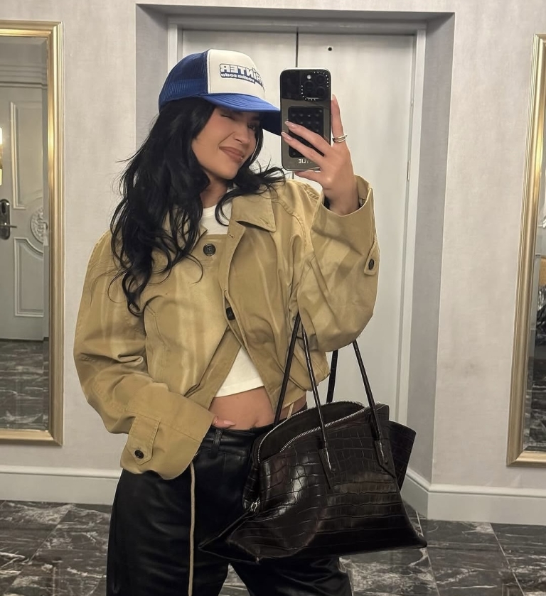 Svi su poludeli za torbom brenda The Attico – nosi je i Kylie Jenner