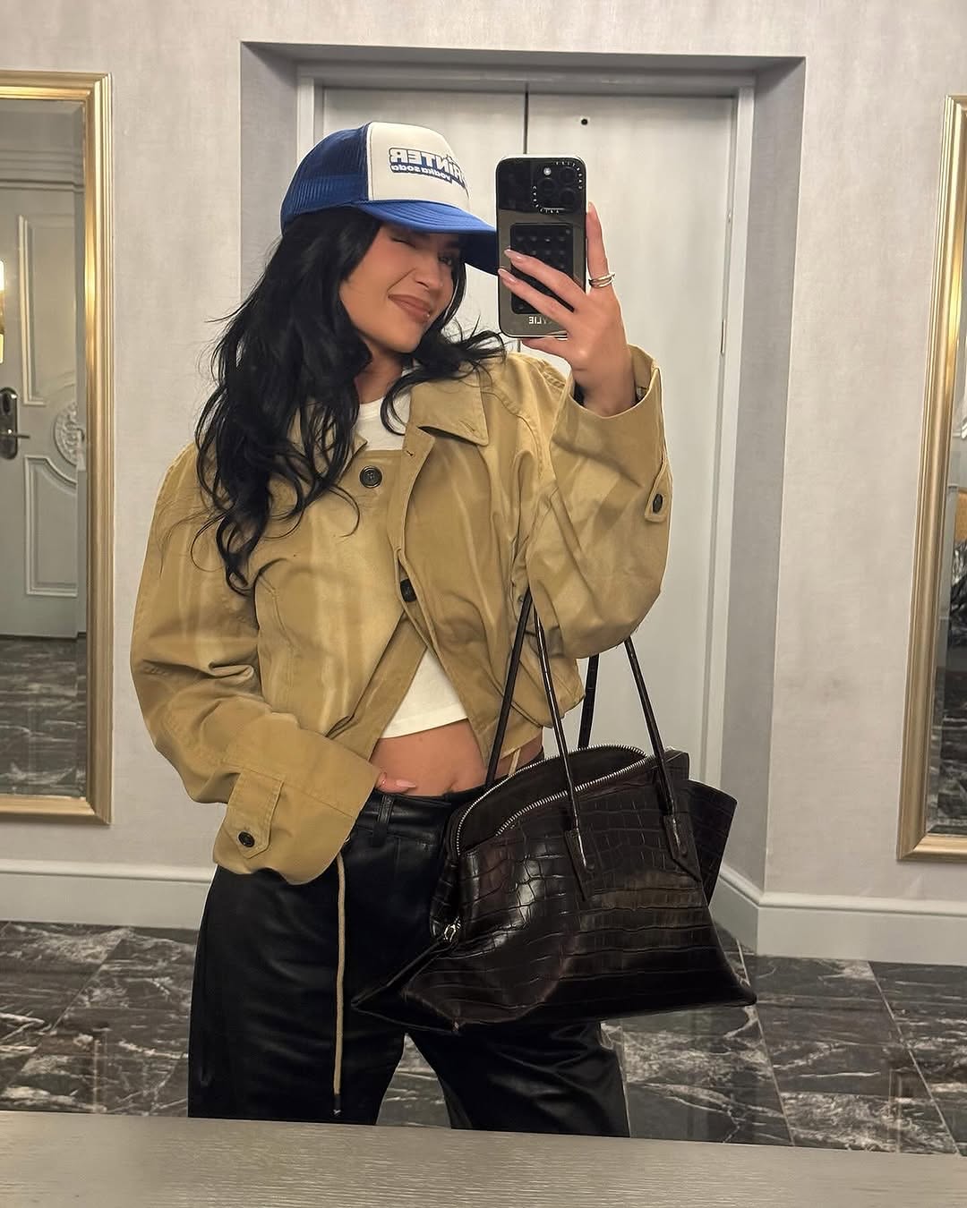 Svi su poludeli za torbom brenda The Attico – nosi je i Kylie Jenner