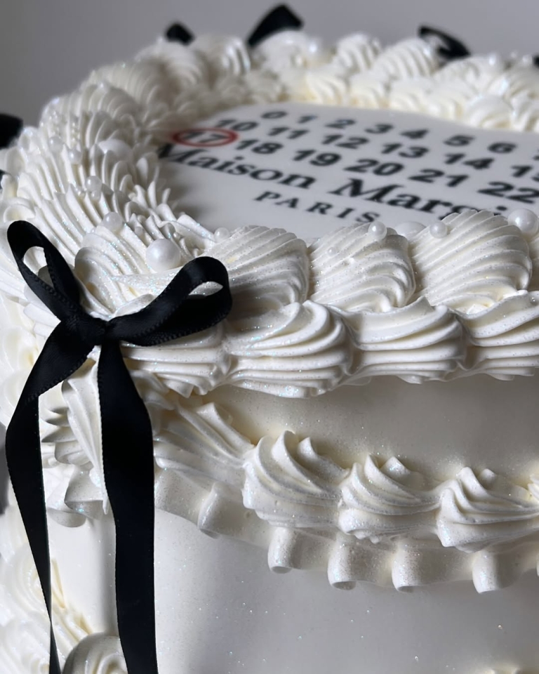 maison margiela kalendar torte (2)