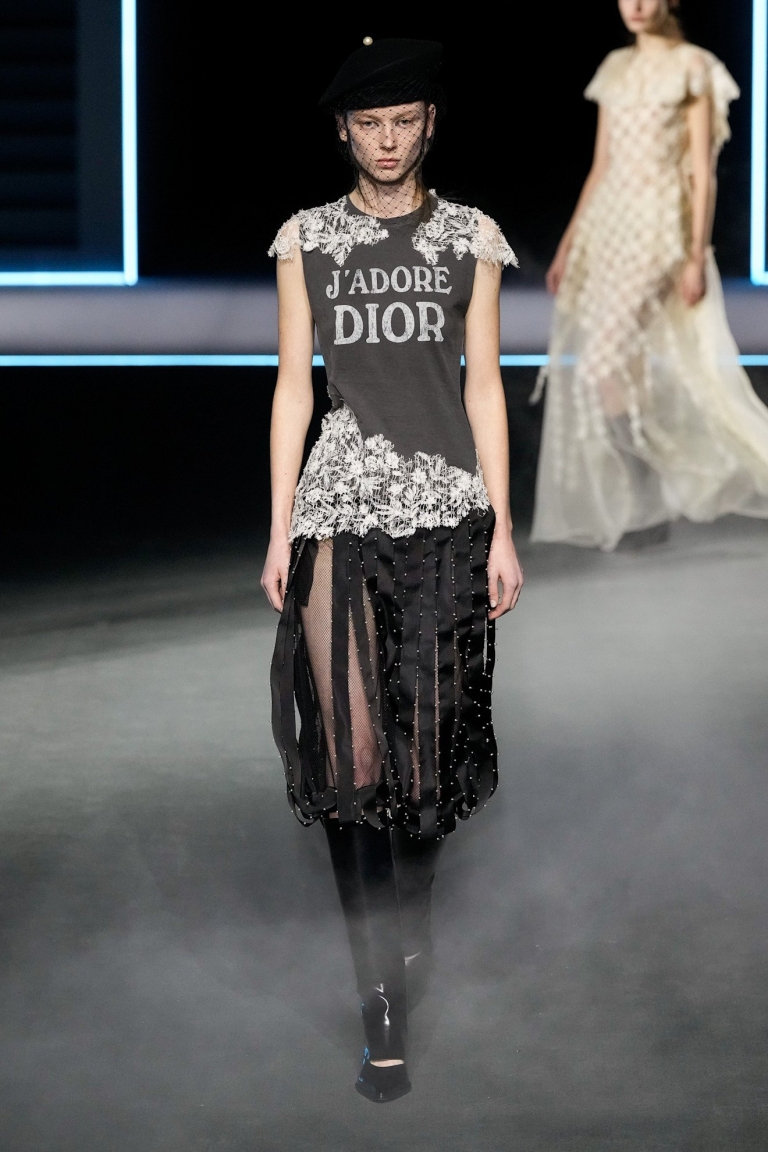 Nedelja mode u Parizu jesen 2025: Dior, Balmain i Acne Studios